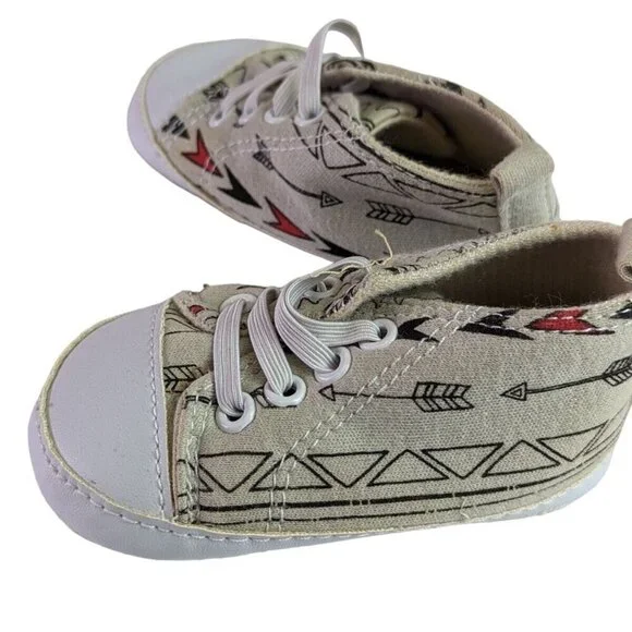 Baby Gear size 6 to 9 Months Arrow Head Print Sneakers Crib Shoes - Picture 3 of 6